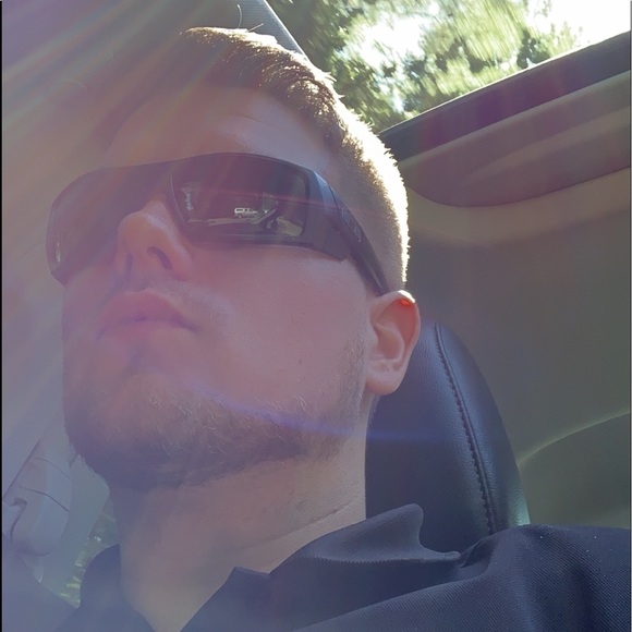 Meet your Posher, Joe - Picture 1 of 1